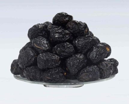 Ajwa dates/আজওয়া খেজুর 1kg 1200 tk
1 ctn (৩ কেজি নিলে) 3600 tk